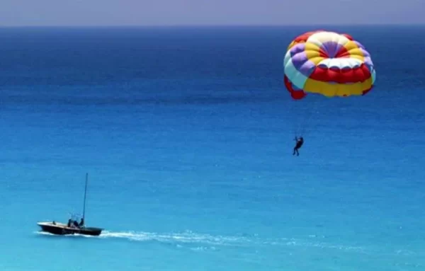 Parasailing Adventure in Hurghada - Image 5