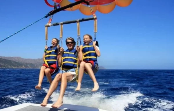 Parasailing Adventure in Hurghada - Image 3